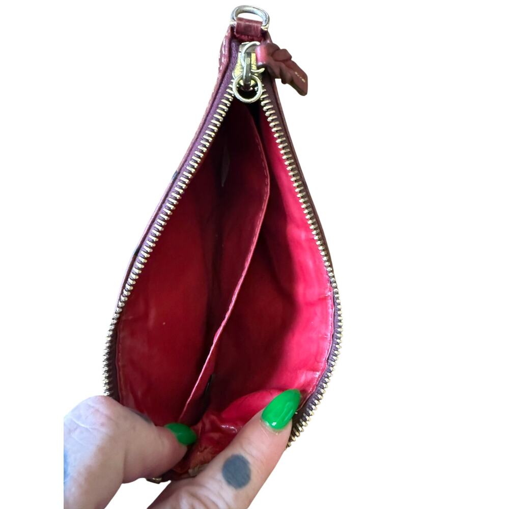 DOONEY & BOURKE BURGUNDY OSTRICH EMBOSSED LEATHER WRISTLET CLUTCH ZIP WALLET - Picture 3 of 7